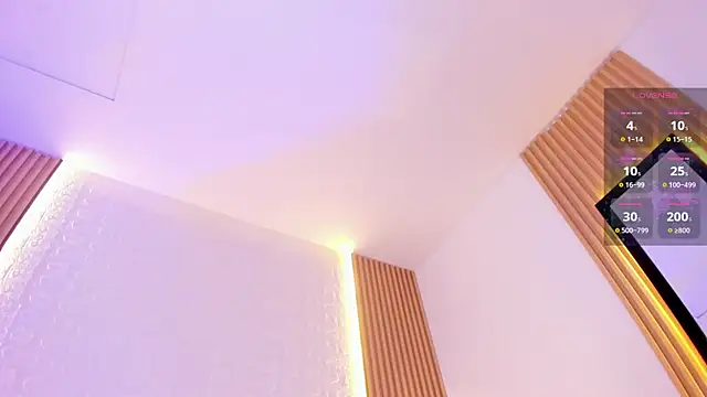 alyssa vargas online show from September 25, 9:56 pm