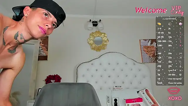 AmberAdams  online show from February 14, 4:42 pm