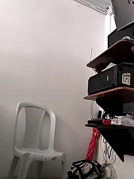 Francesca ferrari online show from April 17, 8:33 pm