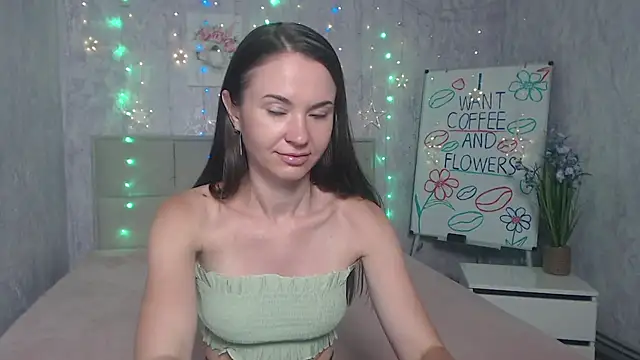 KaraCriegs online show from September 15, 5:20 pm