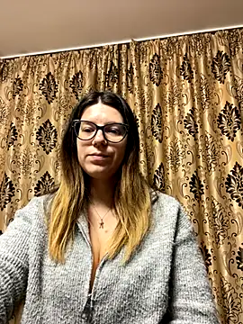 NadiraNoor online show from November 23, 11:39 pm