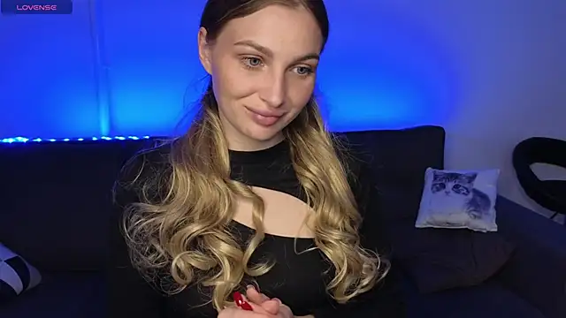 Amelia55555 online show from September 24, 12:15 pm