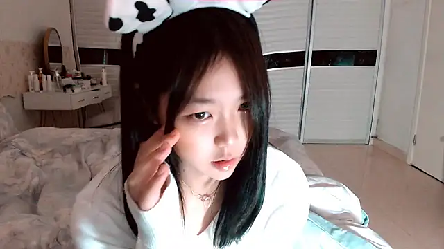 -Lucky Girl online show from October 23, 12:27 am