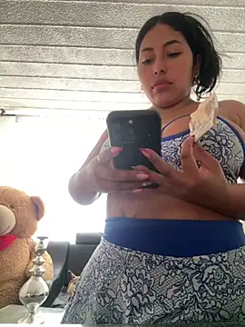 emmyjhonson07 online show from February 27, 1:22 pm