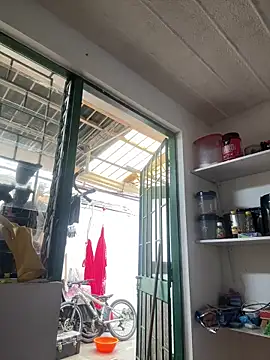 emmyjhonson07 online show from February 9, 3:14 pm