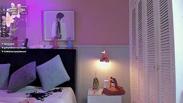 chloe watson  online show from October 5, 8:03 pm