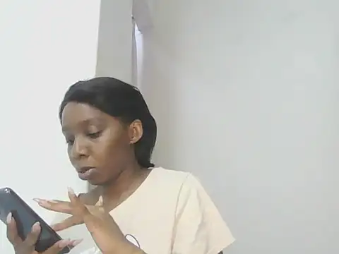 Sexxybella27 online show from October 6, 5:29 pm