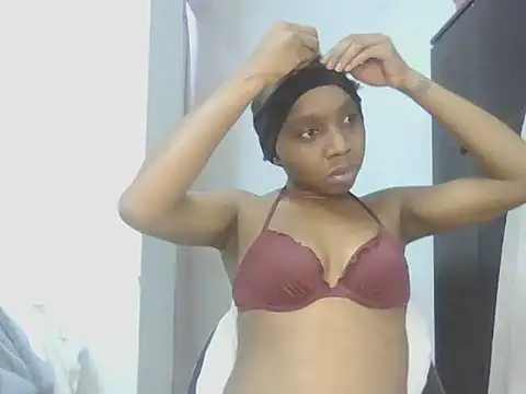 Sexxybella27 online show from October 10, 10:36 pm