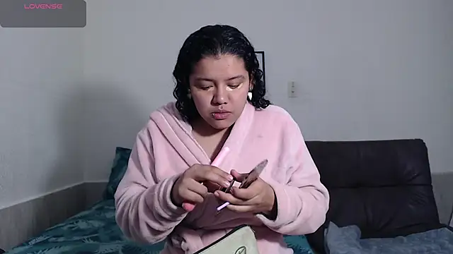 agata 22 online show from January 19, 4:30 am