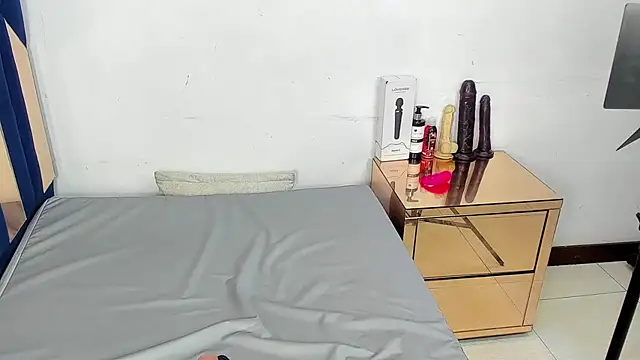 Barbie girl 69 online show from October 19, 1:57 pm