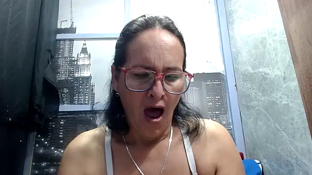 Nastylatinaxxx online show from May 29, 11:41 am