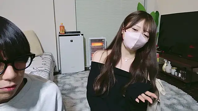 POCARI SWEAT online show from March 9, 2:09 pm