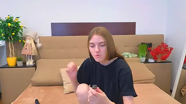  Olli  Stiw  online show from March 6, 9:15 am