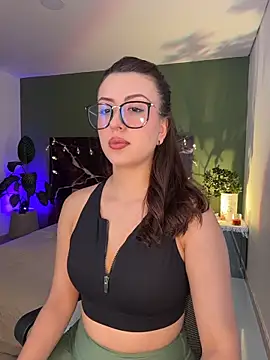 EmaSaenz online show from March 12, 8:44 pm