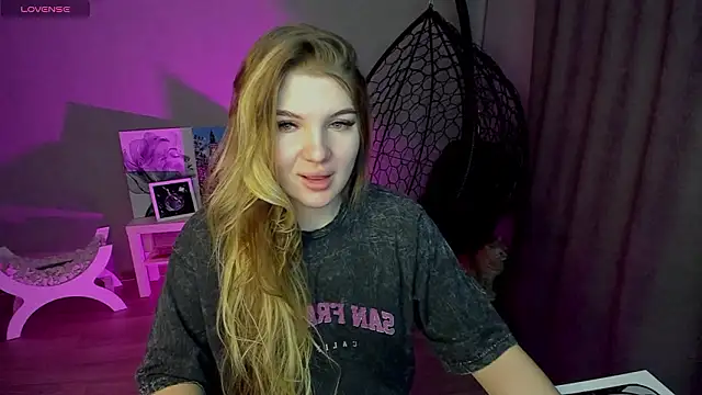 lily williamss online show from February 2, 12:20 am