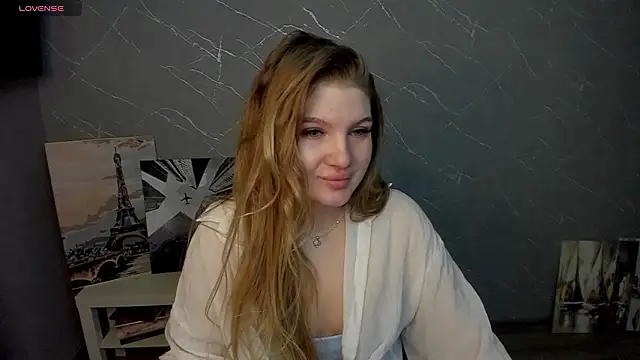 lily williamss online show from March 8, 12:40 am