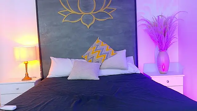 PamelaParrish online show from September 19, 12:37 pm