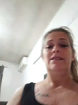 marcialoira online show from October 8, 11:09 pm