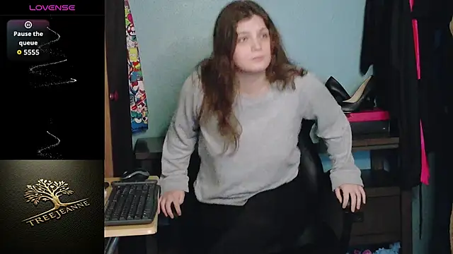 TreeJeanne online show from January 9, 5:39 pm