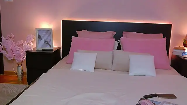 AyanaJoy online show from January 15, 1:22 am