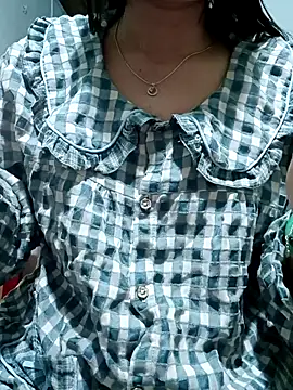 Blythe 69 online show from February 18, 2:49 pm