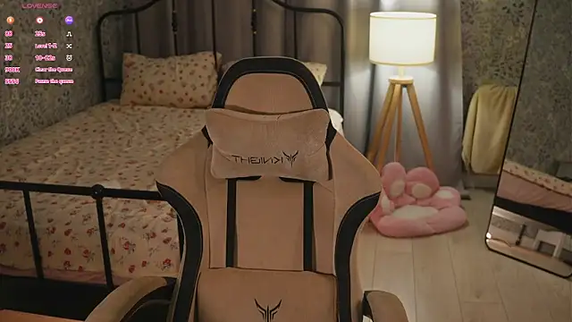 IdaJonesy online show from October 12, 12:02 am