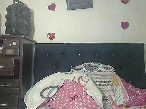 valerivegass online show from October 20, 8:01 pm