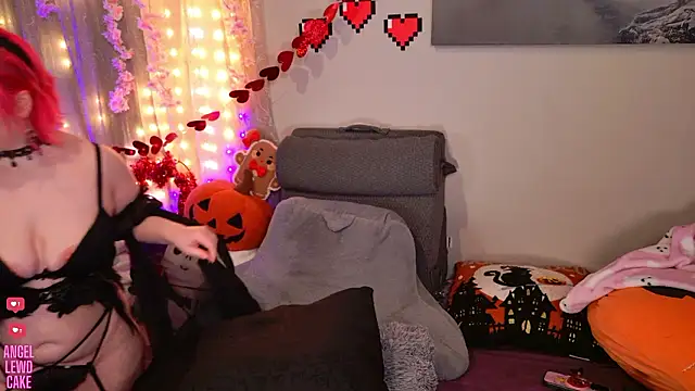 Angel-Lewd-Cake online show from February 15, 7:51 am