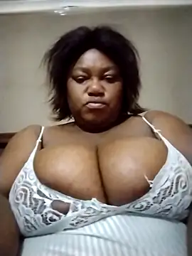 MATUREBUSSTY online show from September 22, 3:49 am