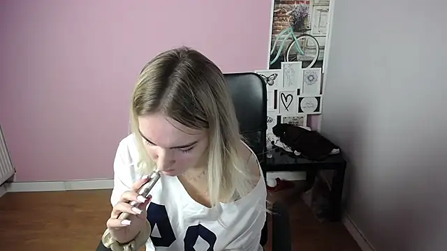 viktoria lovely online show from September 16, 7:16 am