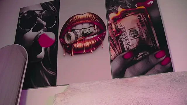 aidaadams online show from October 12, 11:34 am