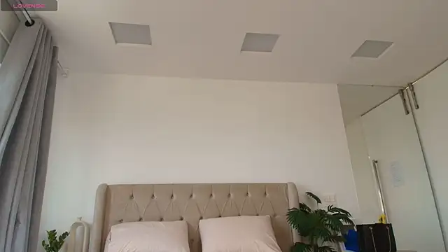 Tracy-Taylor online show from April 15, 11:22 am