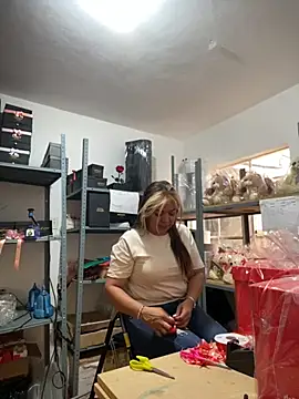 PUSHYLATE online show from September 15, 5:31 pm