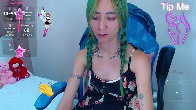 Erika Stevens online show from October 14, 11:51 pm