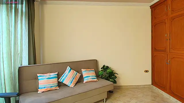 lili jade222 online show from November 8, 12:32 pm