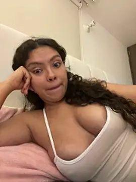 Nathcurly  online show from October 14, 2:14 am