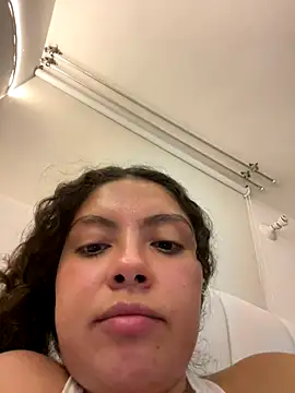 Nathcurly  online show from October 2, 5:01 am