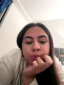 KattyPortman online show from October 24, 4:08 am