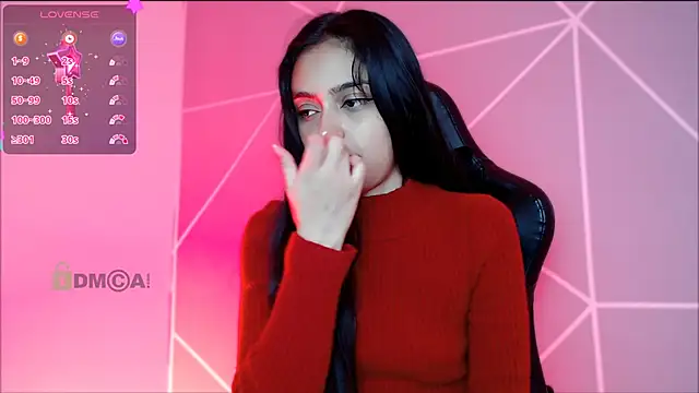 lilylouisee online show from October 8, 5:12 am