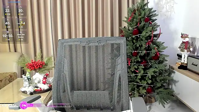  Joliie  online show from November 18, 6:42 pm