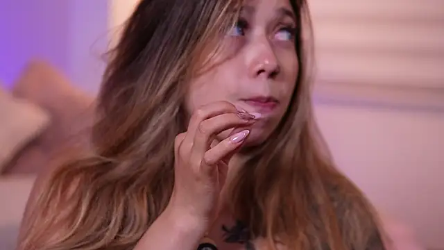 lilith gray9 online show from April 1, 3:07 am