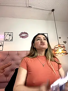 antonella87 online show from October 7, 10:47 pm