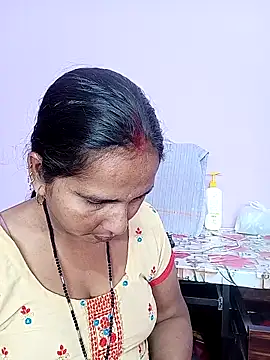 reemacouple007 online show from March 2, 10:00 am