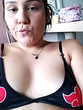 Ariakris online show from May 4, 9:40 pm