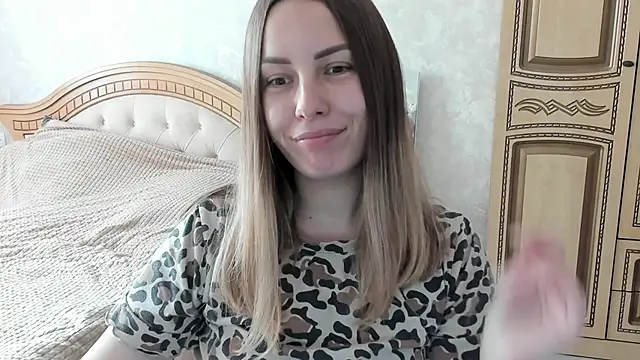 Mia shy1 online show from October 4, 7:47 am