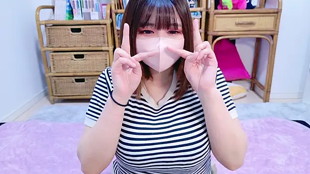 Megu Melon online show from May 28, 12:47 pm