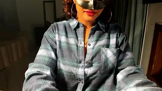 Bad Girl Kayra69 online show from January 6, 6:33 pm