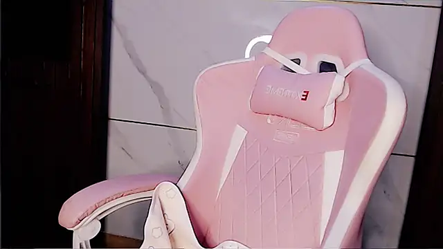 ---Hera--- online show from September 14, 8:07 pm