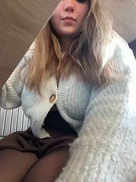 PumaShyXD online show from March 13, 11:11 am