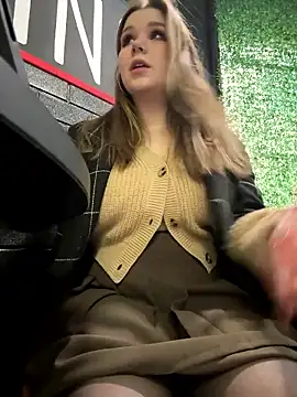 PumaShyXD online show from January 8, 10:19 am